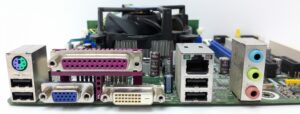 Intel Motherboard Intel i3-3240 With I/O Shield DH61CR LGA1155 DDR3 MICRO ATX - Image 6