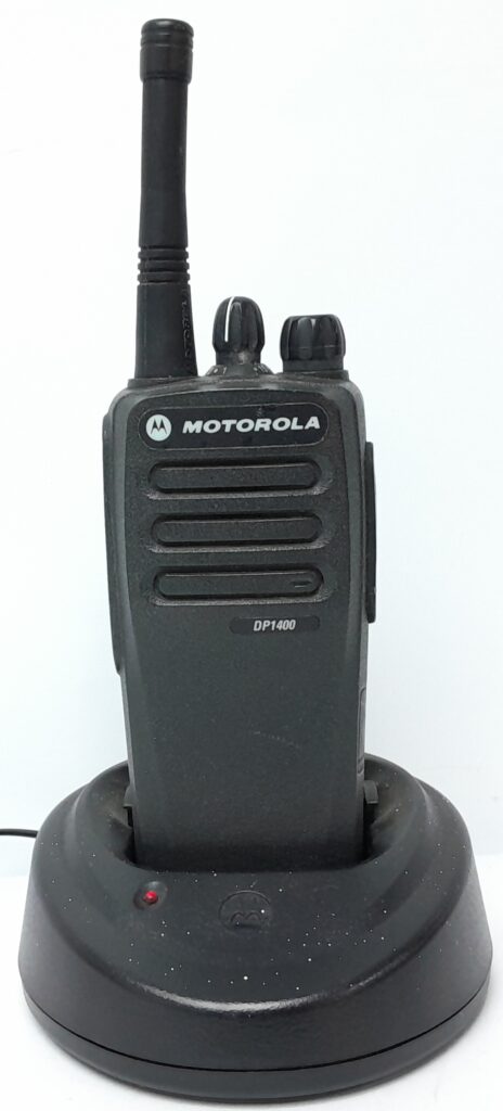 Motorola Walkie Talkie DP1400 - Image 2