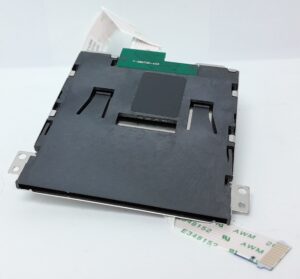 Dell Latitude 5430 Laptop Smart Card Reader - Image 3