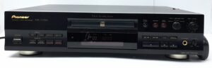 Pioneer CD Recorder PDR-555RW - Image 2