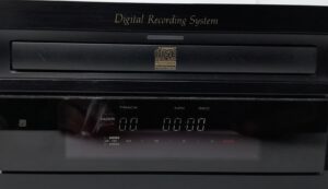 Pioneer CD Recorder PDR-555RW - Image 7