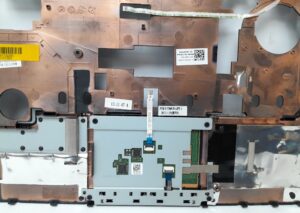 Dell Latitude E5440 Laptop Top Case & Touchpad - Image 4