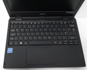 Acer_Travelmate_B118-m-c38w_3