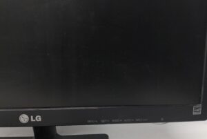 Lg_Flatron_E2242c-bn_3