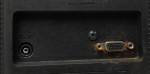 Lg_Flatron_E2242c-bn_4