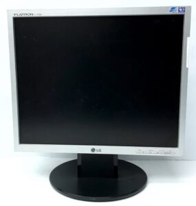 Lg_Flatron_L1750s-sn_2