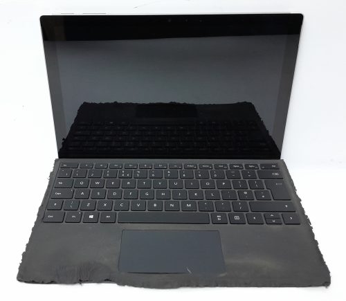 Microsoft_Surface_Pro_5_2