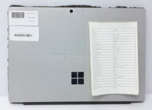 Microsoft_Surface_Pro_5_7