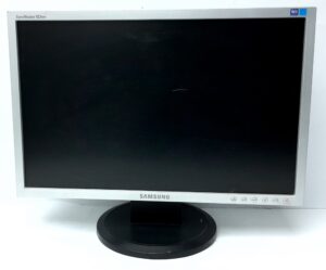 Samsung_Syncmaster_923nw_2