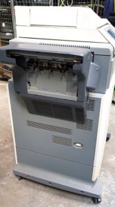 HP Color Laserjet 4730mfp - Image 2