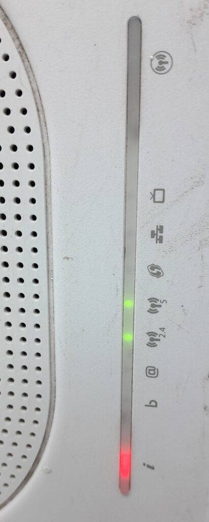Technicolor Wireless Router TG589vac v2 - Image 6
