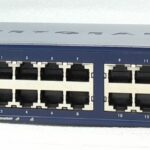 Netgear 24 Port 10/100 Switch Prosafe JFS524