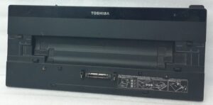 Toshiba Port Replicator PA3916B-1PRP - Joblot x4