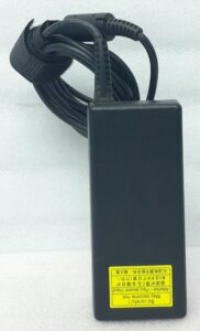 Toshiba Power Adapters 19V 3.42A - x10 - Image 2