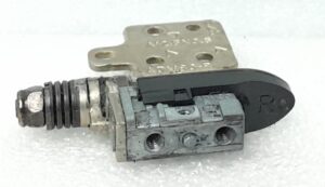 Dell Precision 3510 Laptop Right Hinge - Image 6