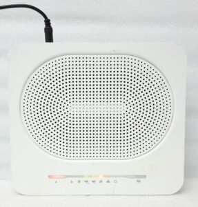 Technicolor Wireless Router TG589vac v2 - Image 2