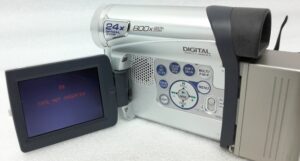 Panasonic 24x Optical Zoom 800x Digital Zoom Camcorder NV-GS11EB - Image 9
