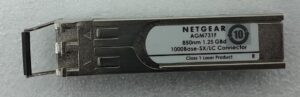 Netgear 24 Port Gigabit Smart Switch Prosafe GS724T v3 with 1x Netgear AGM731F Module - Image 6