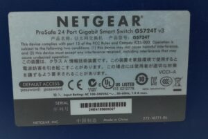 Netgear 24 Port Gigabit Smart Switch Prosafe GS724T v3 with 1x Netgear AGM731F Module - Image 3