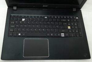 Acer_Travelmate_P259-m-31xt_3