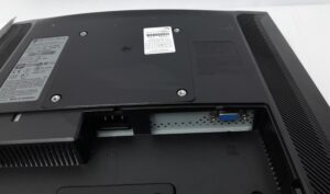 Lg_Flatron_L1750s_(l1750s-sn)_4