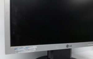 Lg_Flatron_L1750sq_(l17ns-7)_3