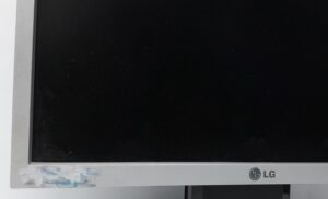 Lg_Flatron_L1750sq_(l17ns-7)_3