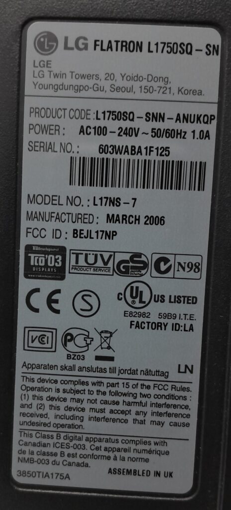 Lg_Flatron_L1750sq_(l17ns-7)_6