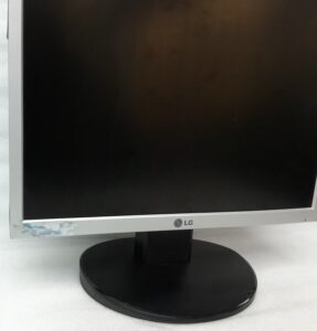 Lg_Flatron_L1752s-sf_3