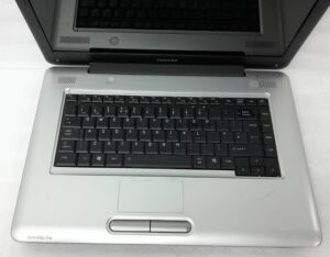 Toshiba_Satellite_Pro_L450-13p_3