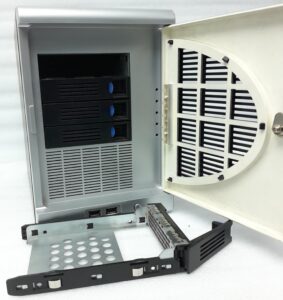 iomega NAS Network Storage StorCenter Pro 150d N150d - Image 7