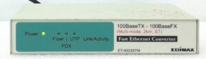 Edimax Fast Ethernet Converter 100BaseTX - 100BaseFX ET-900STM - Image 2