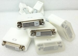 Apple Mini-DVI to DVI Converter Cable Mini-DVI to DVI - Joblot x5 - Image 3