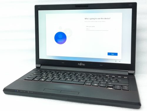 Fujitsu_Lifebook_E547_1