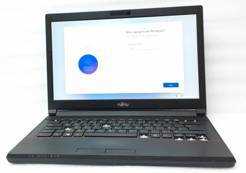 Fujitsu_Lifebook_E547_1
