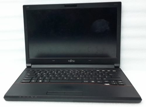 Fujitsu_Lifebook_E547_2