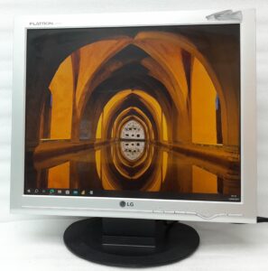 Lg_Flatron_L1717s-sn_1