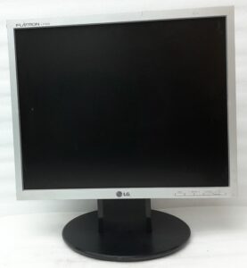 Lg_Flatron_L1750s-sn_2