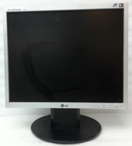 Lg_Flatron_L1750s-sn_2