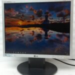 Lg_Flatron_L1750sq-sn_1