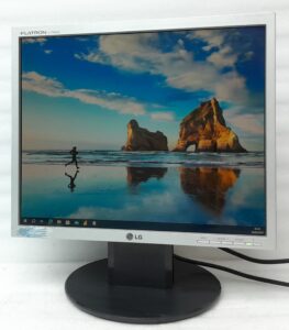 Lg_Flatron_L1750sq-sn_1