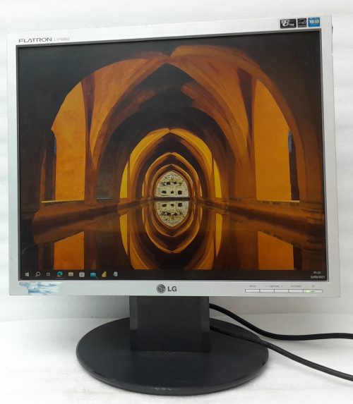 Lg_Flatron_L1750sq-sn_1
