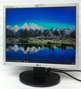 Lg_Flatron_L1752s-sf_1