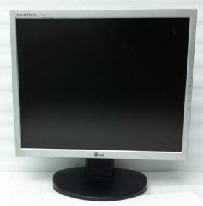Lg_Flatron_L1752s-sf_2