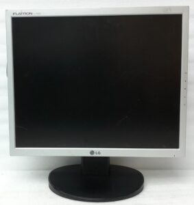 Lg_Flatron_L1752s-sf_2