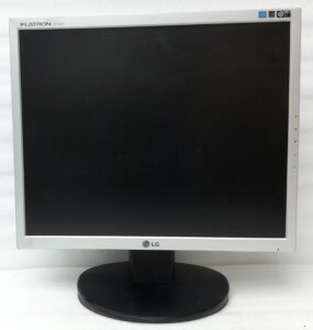 Lg_Flatron_L1752s-sf_2