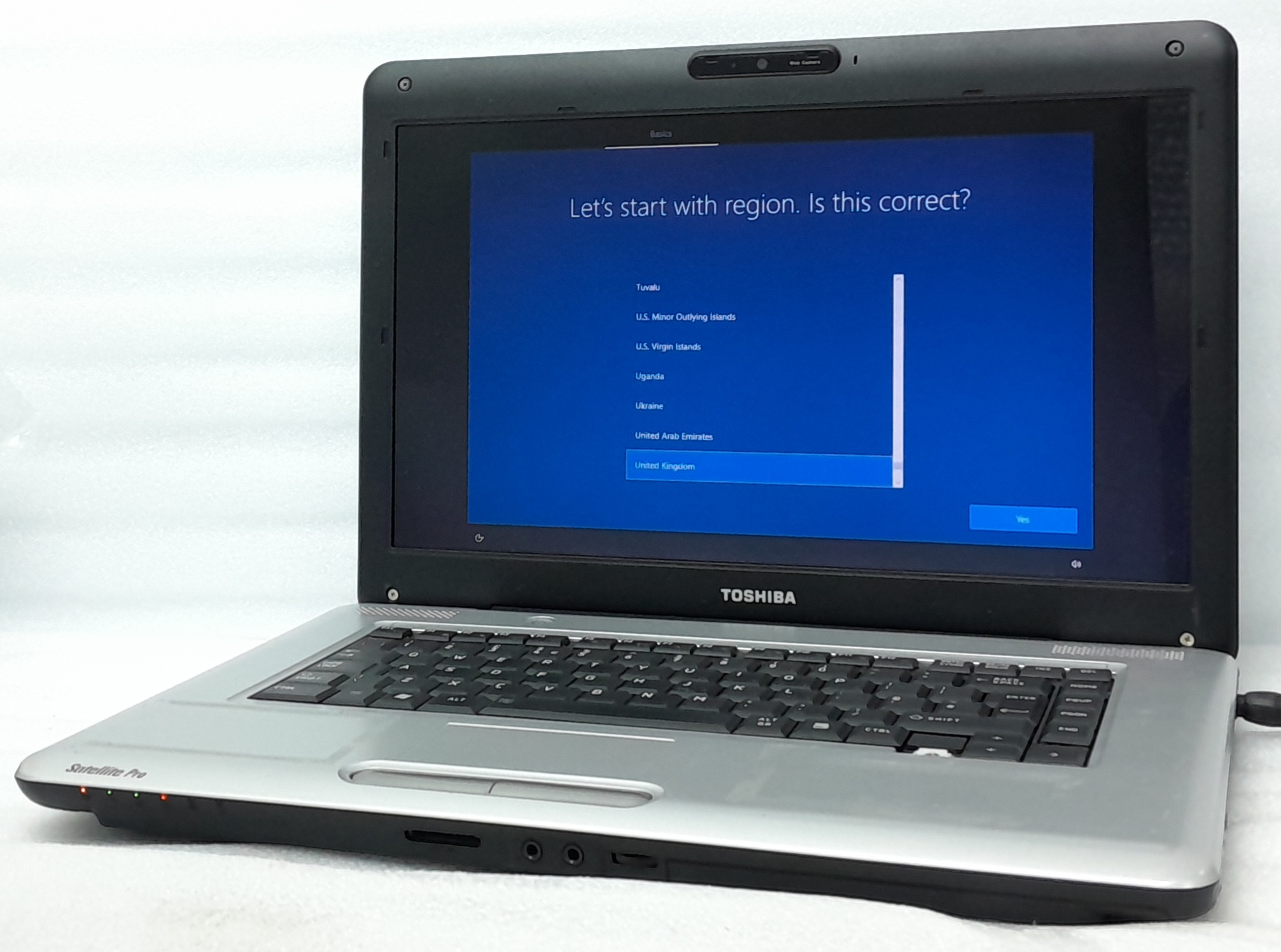 Toshiba_Satellite_Pro_L450-13p_1-1.jpg Toshiba_Satellite_Pro_L450-13p_1