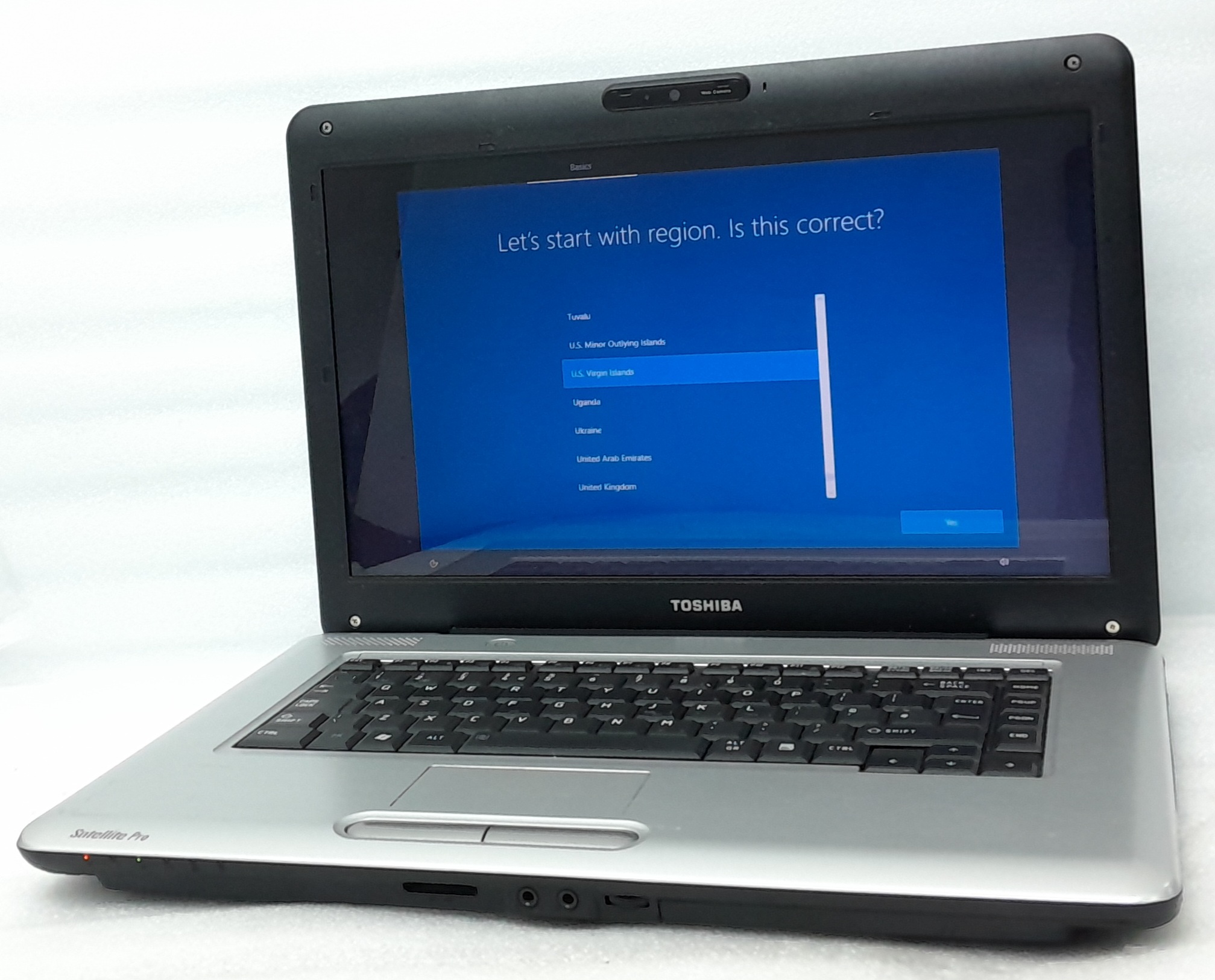 Toshiba_Satellite_Pro_L450-13p_1-3.jpg Toshiba_Satellite_Pro_L450-13p_1