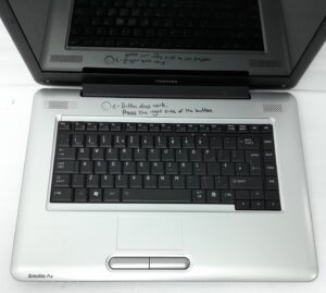 Toshiba_Satellite_Pro_L450-13p_3
