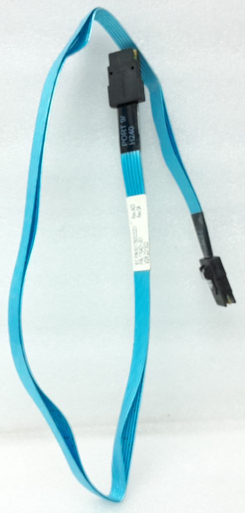 Amphenol Mini SAS Cable 784629-001 776401-001 - Image 2